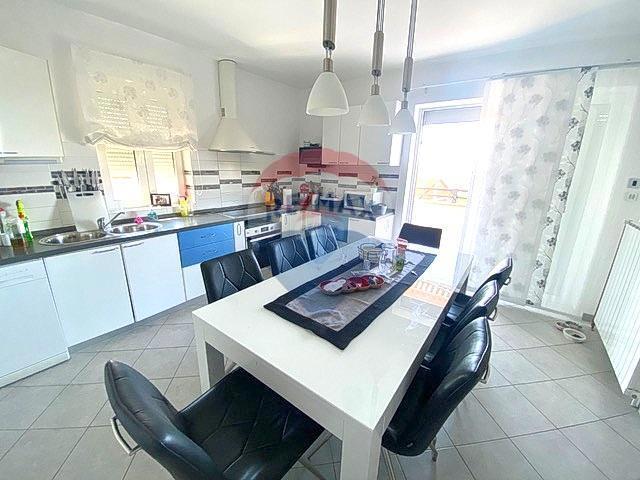 Appartamento Novi Vinodolski, 120,58m2