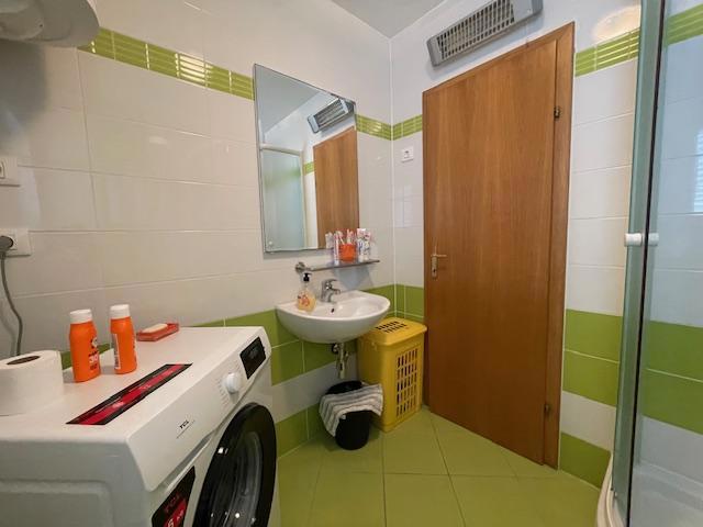 Appartamento Klimno, Dobrinj, 63m2