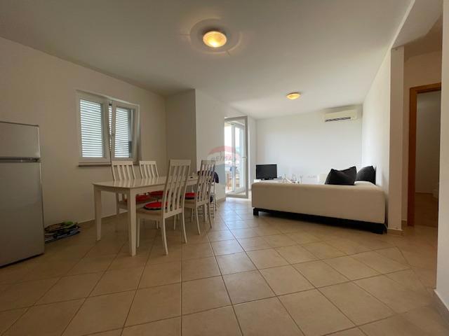 Appartamento Klimno, Dobrinj, 63m2