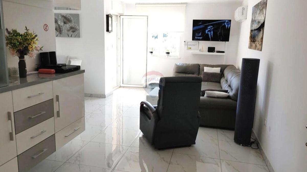 Appartamento Valsaline, Pula, 59m2