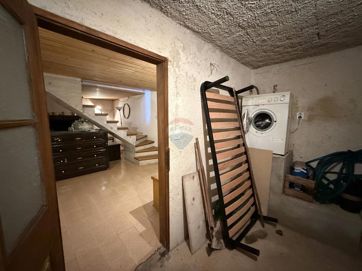 ISTRIA, ŽMINJ – Bella tenuta e terreno edificabile