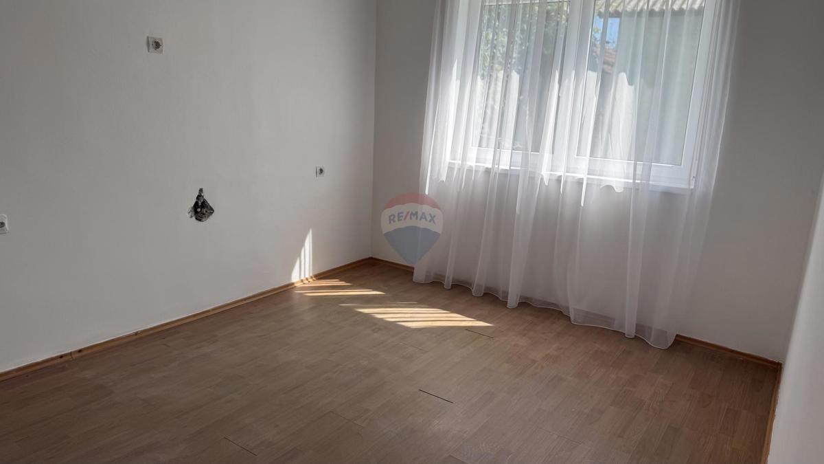 Casa Begovići, Petrinja, 99m2