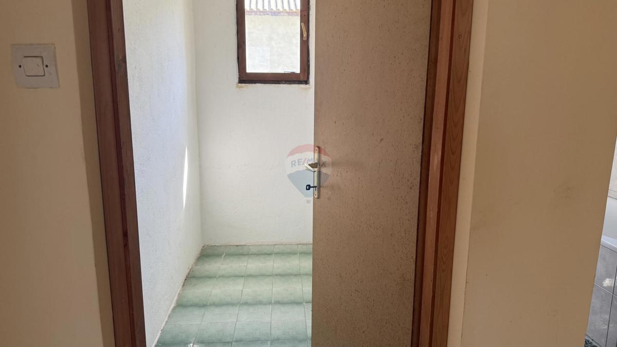 Casa Begovići, Petrinja, 99m2