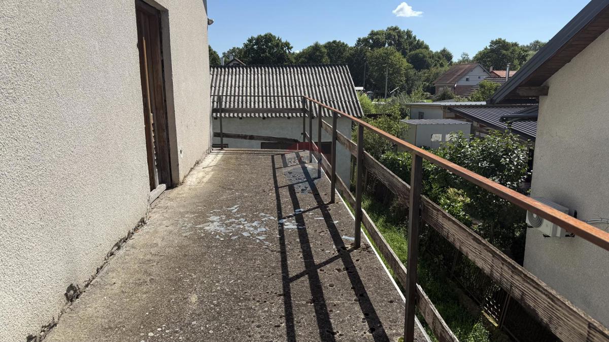 Casa Begovići, Petrinja, 99m2