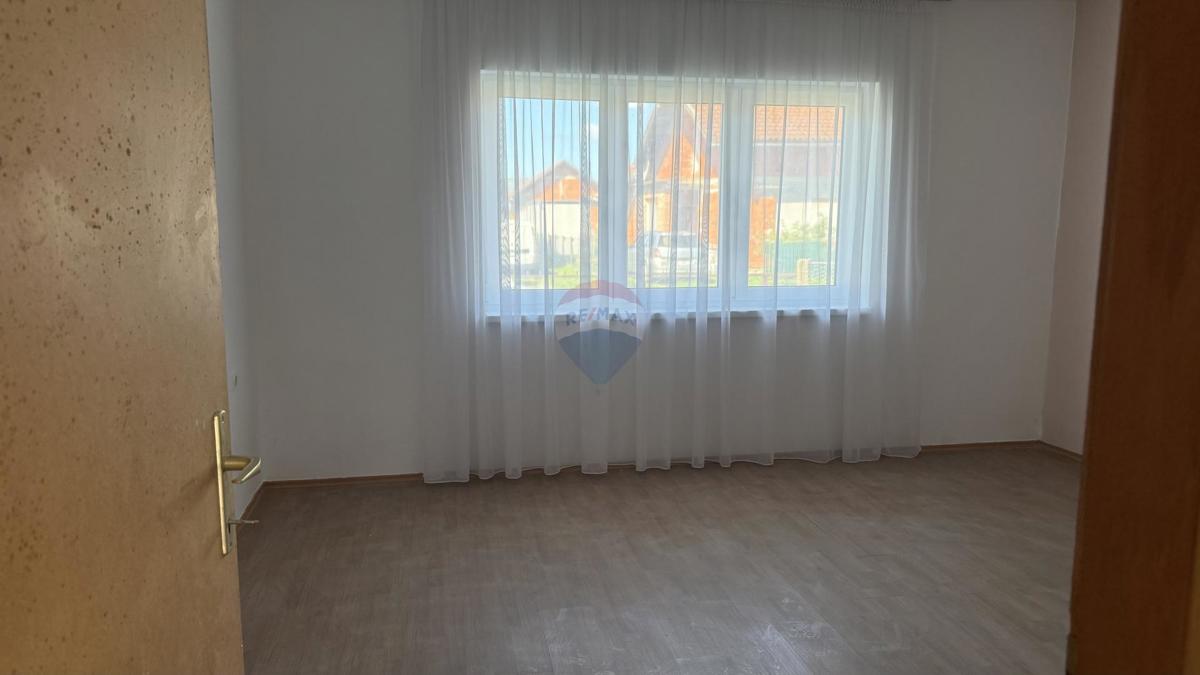 Casa Begovići, Petrinja, 99m2