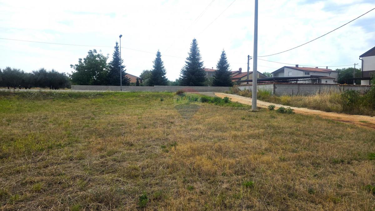 Terreno edificabile Petrovija, Umag, 800m2