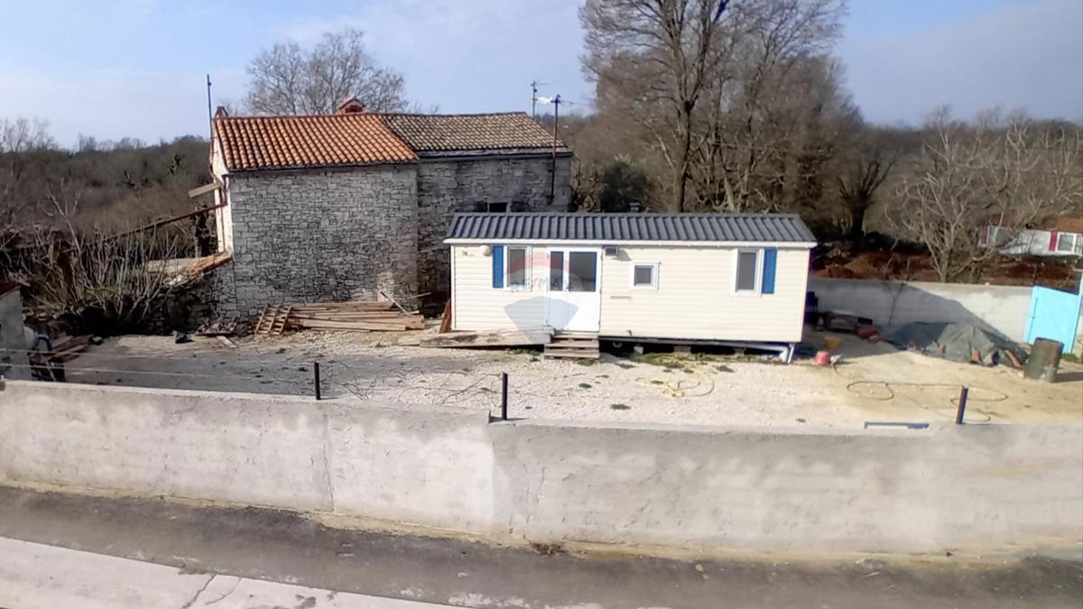 Casa Butkovići, Svetvinčenat, 110m2