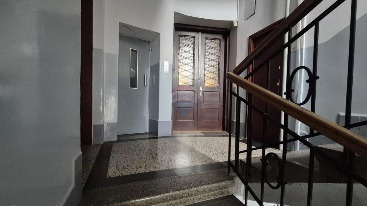 Appartamento Donji grad, Donji Grad, 112,41m2