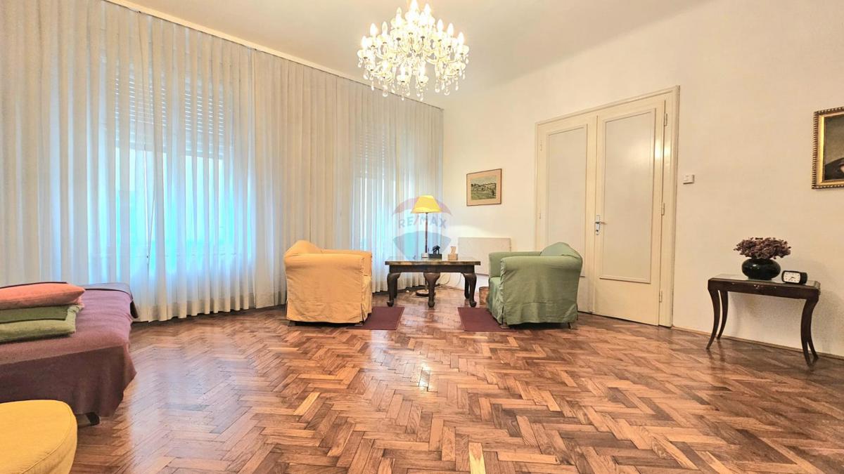 Appartamento Donji grad, Donji Grad, 112,41m2