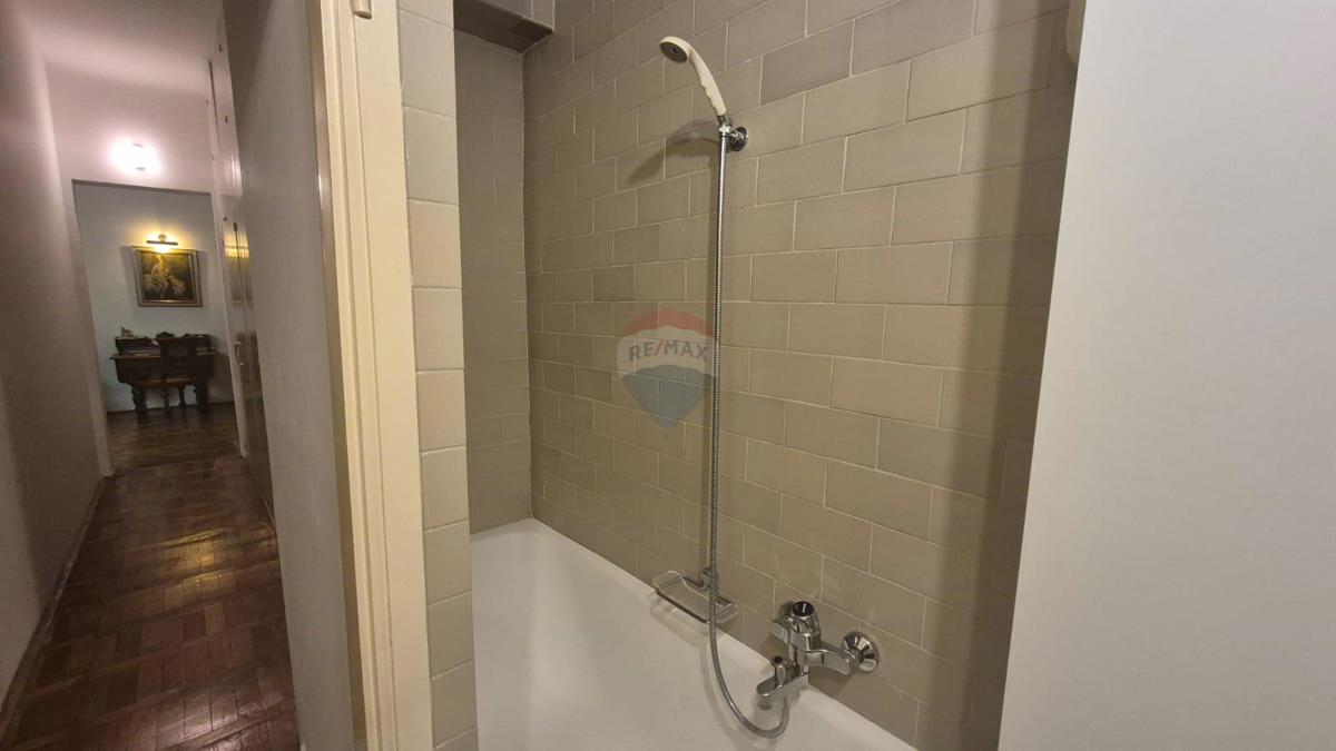 Appartamento Donji grad, Donji Grad, 112,41m2