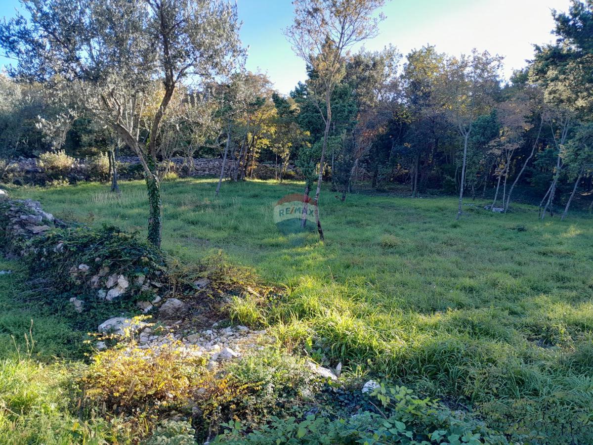 Terreno edificabile Rakalj, Marčana, 2.136m2