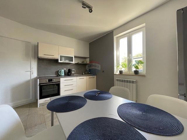 Isola di Krk, Punat - casa familiare con ampio giardino, vista, vicino al mare