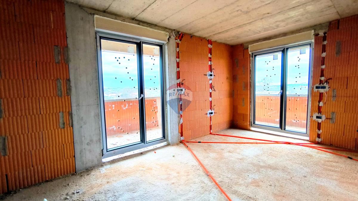 Appartamento Šikići, Pula, 57,96m2