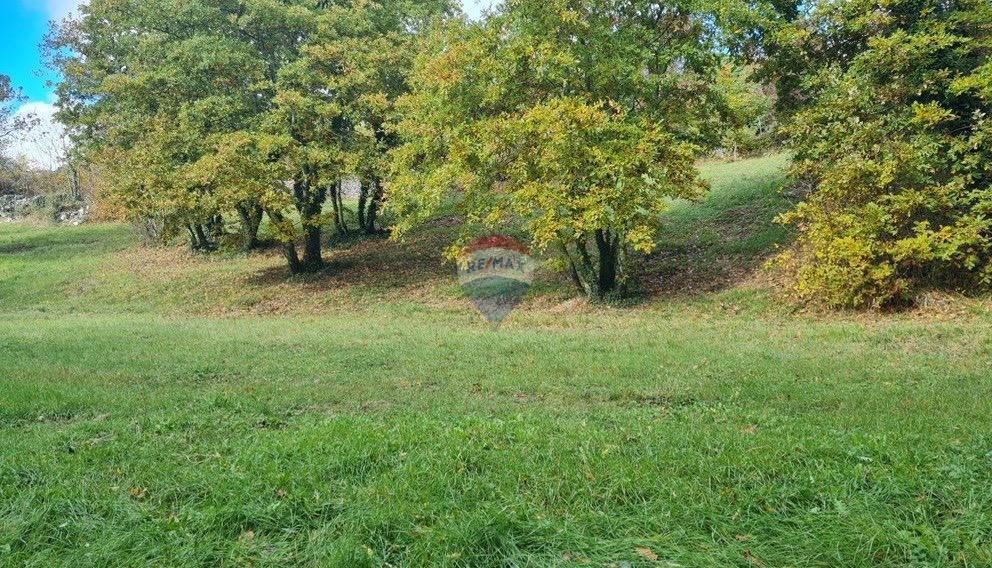 Terreno edificabile Svetvinčenat, 2.082m2