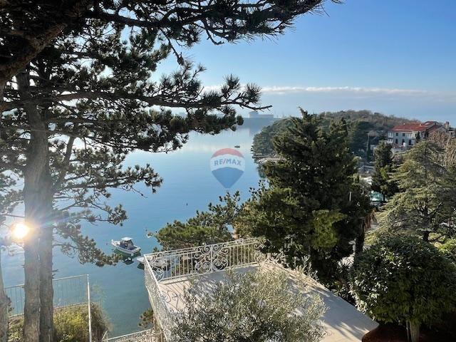 Casa Omišalj, 306m2