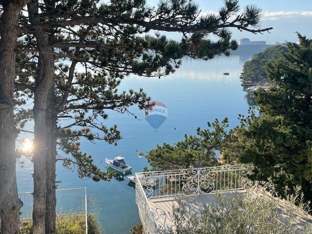 Casa Omišalj, 306m2