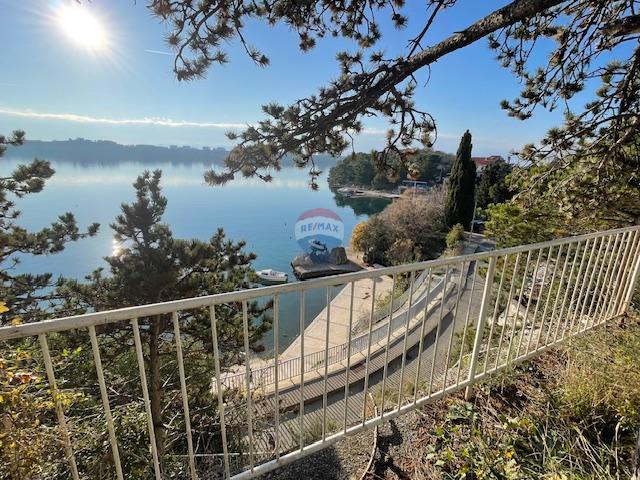 Casa Omišalj, 306m2