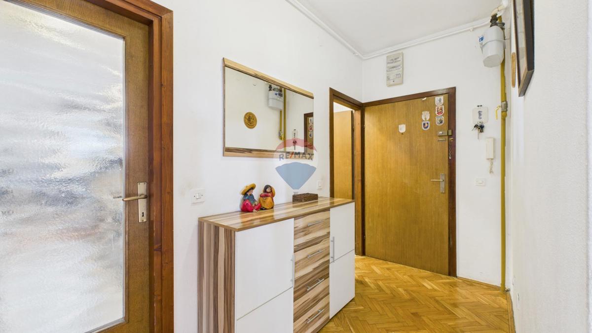 Appartamento Sesvetski Kraljevec, Sesvete, 92,41m2