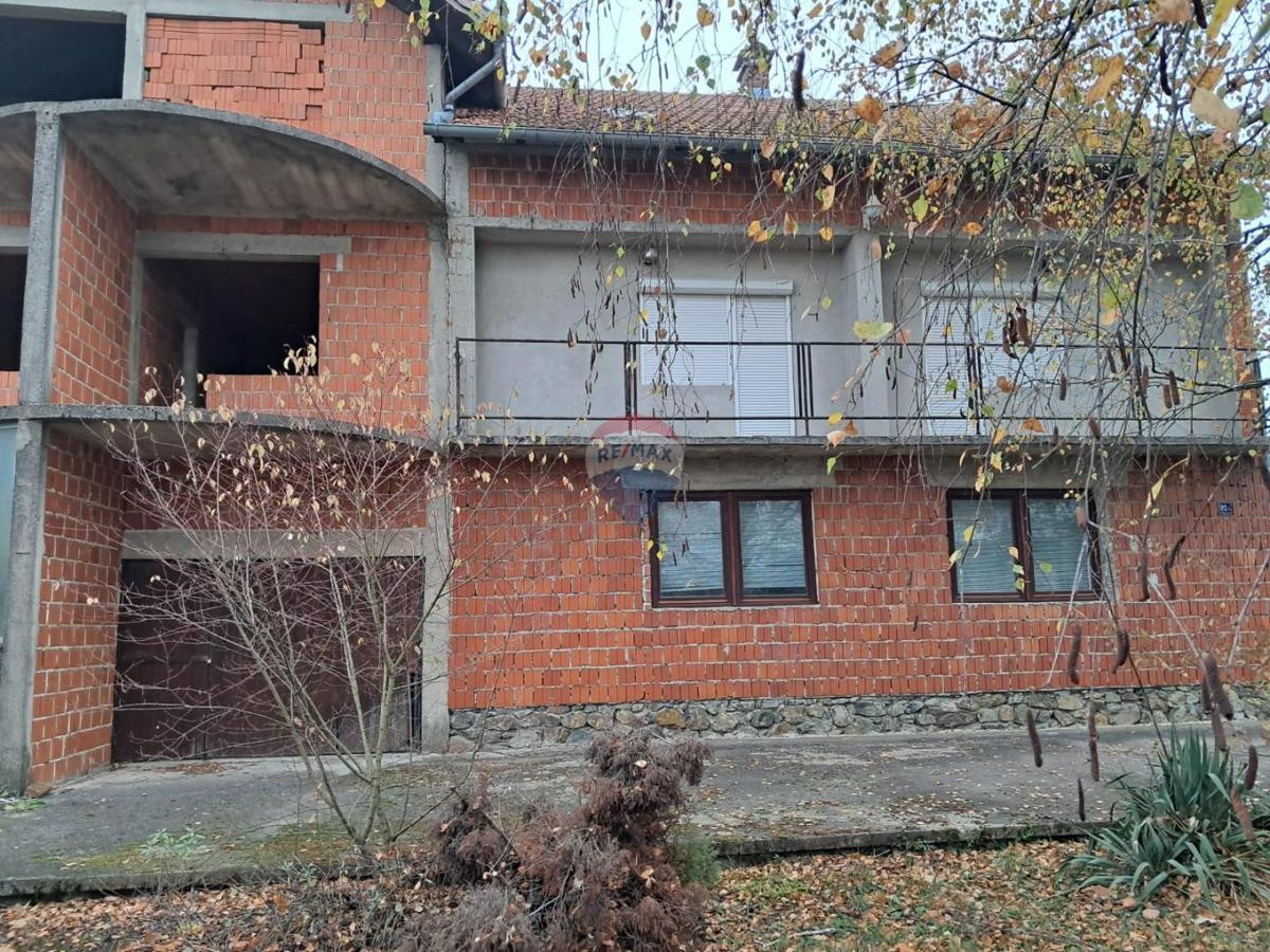 Casa Bijeljevina Orahovička, Orahovica, 198m2