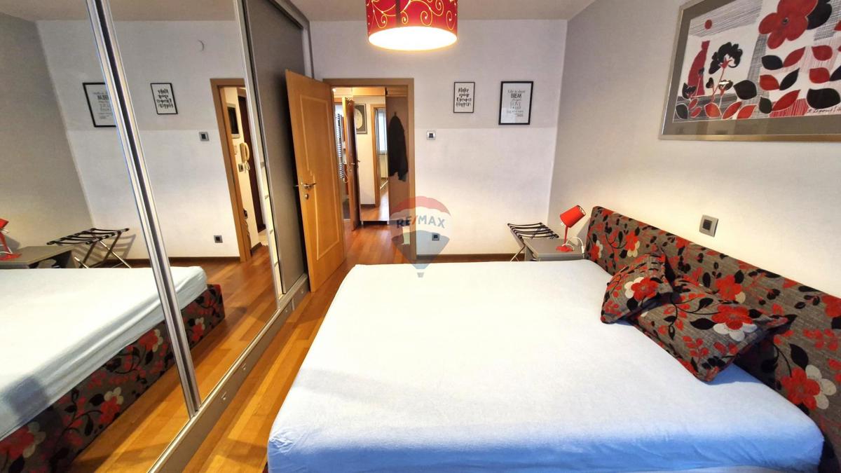 Istria, Pola, Centro – Appartamento 62 m², 2 Balconi, Parcheggio, Arredato