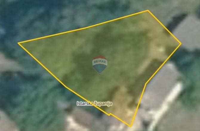 Terreno edificabile Sošići, Kanfanar, 325m2