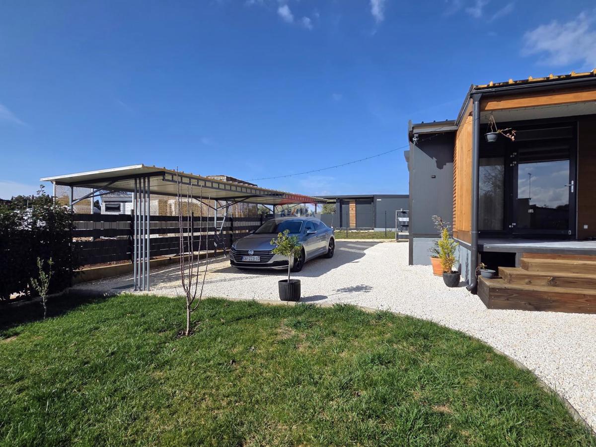 Terreno non edificabile Rovinj, 645m2