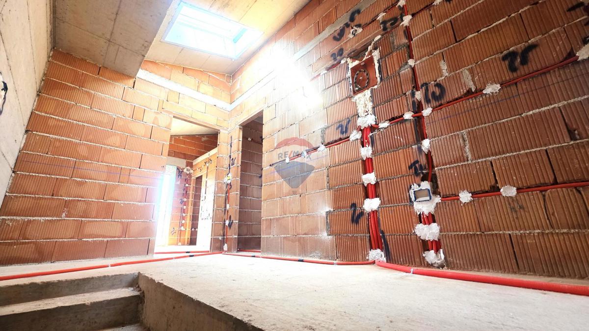 Istria, Lovrečica – Villetta bifamiliare vicino mare