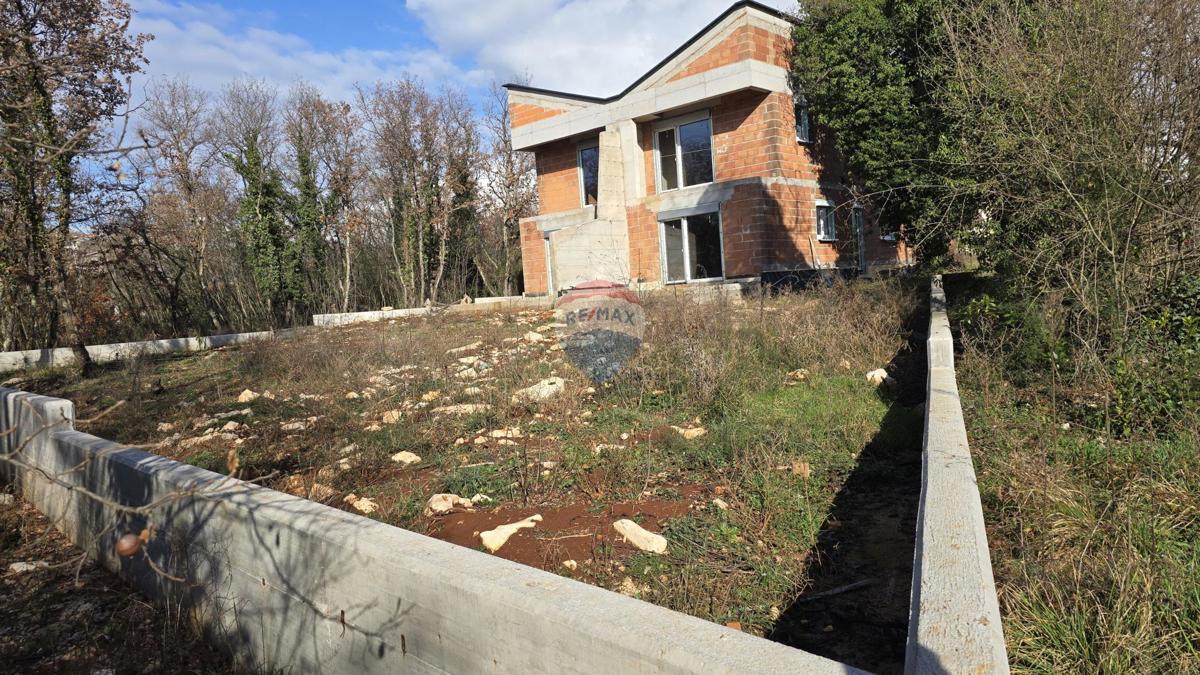 Istria, Lovrečica – Villetta bifamiliare vicino mare