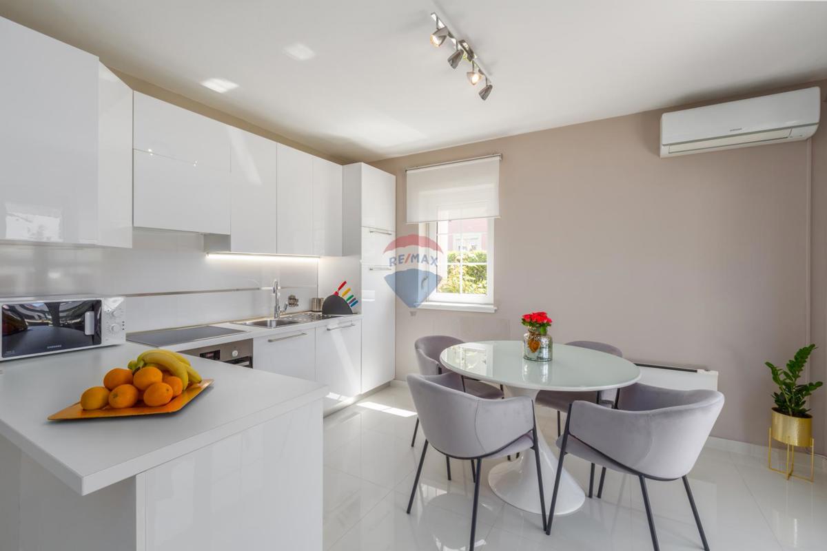 Appartamento Funtana, 65,87m2