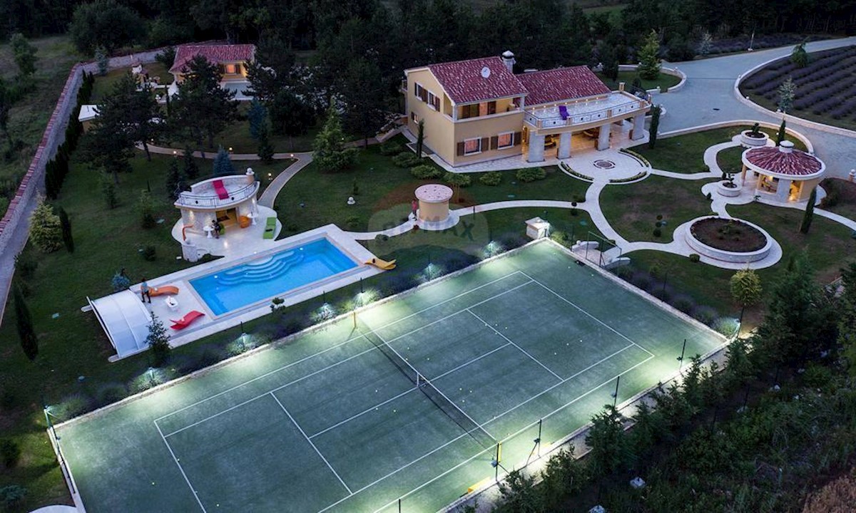 Villa Singola/Casa Vacanza Zabrežani, Pazin - Okolica, 500m2