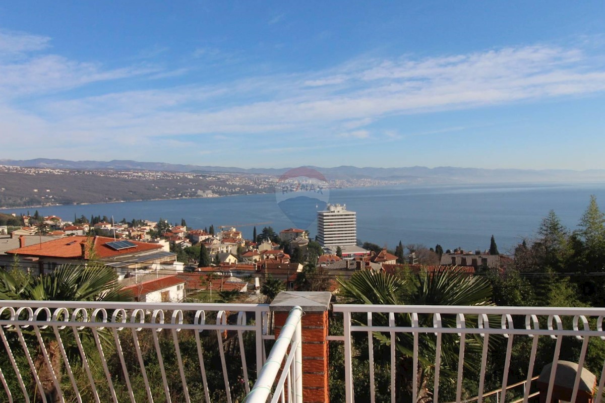 Villa Singola/Casa Vacanza Opatija - Centar, Opatija, 240m2