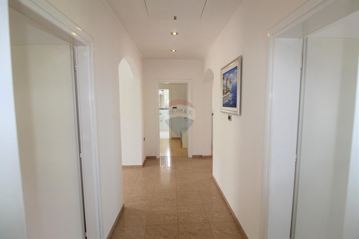 Appartamento Ičići, Opatija - Okolica, 128m2