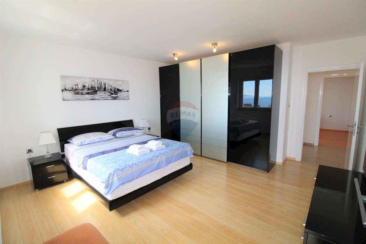 Appartamento Ičići, Opatija - Okolica, 128m2