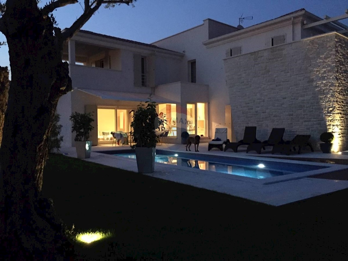 Villa Singola/Casa Vacanza Vabriga, Tar-Vabriga, 201m2