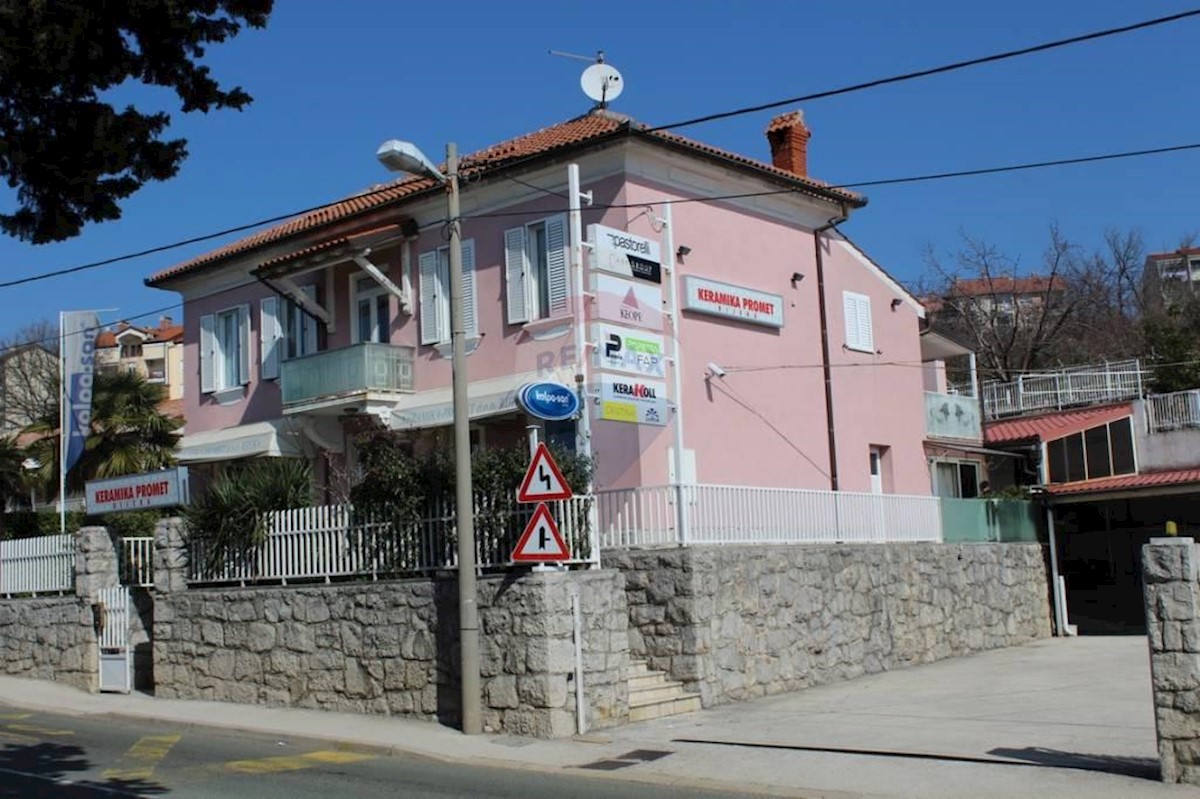 Villa Singola/Casa Vacanza Zamet, Rijeka, 312m2