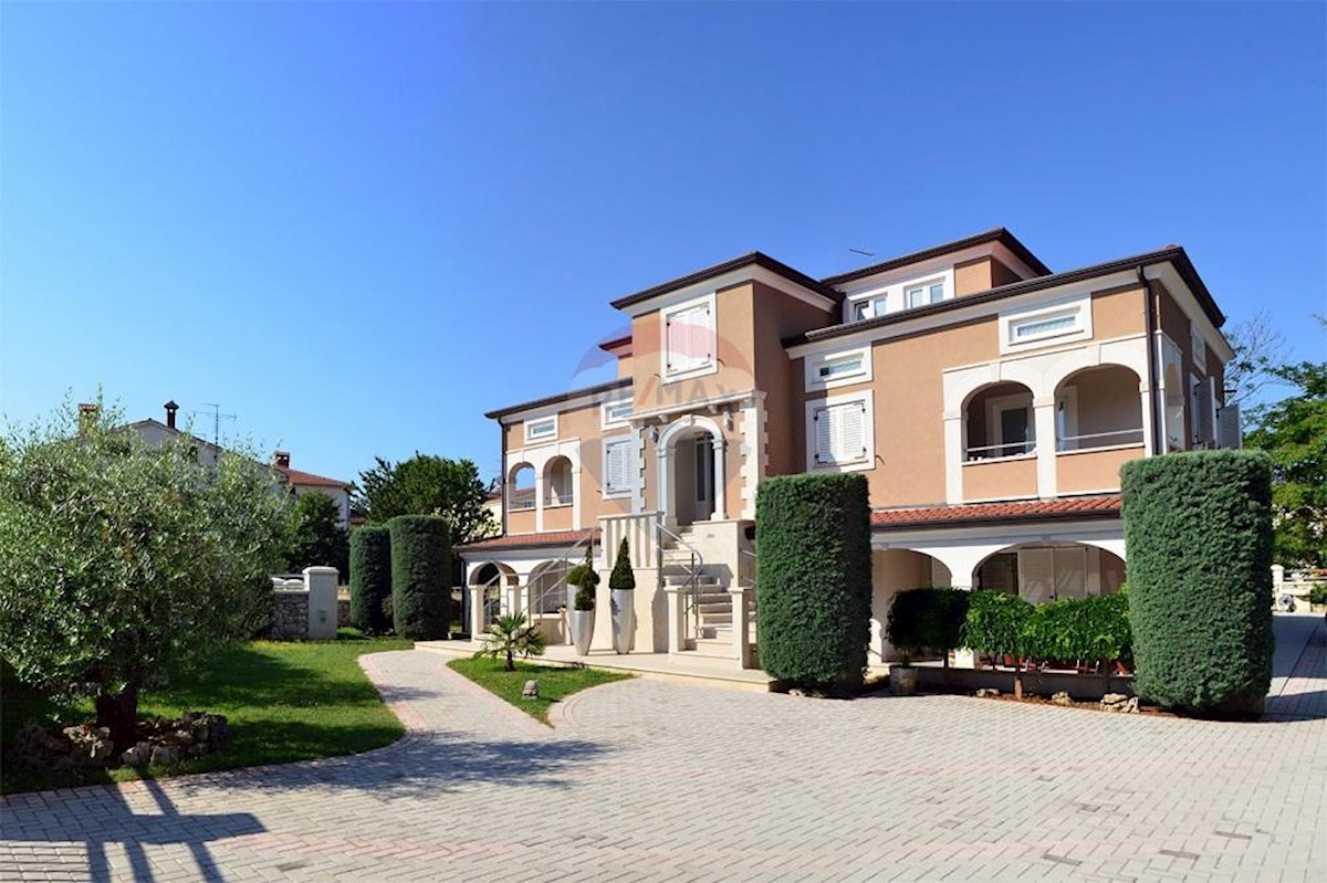 Villa Singola/Casa Vacanza Funtana, Vrsar, 700m2