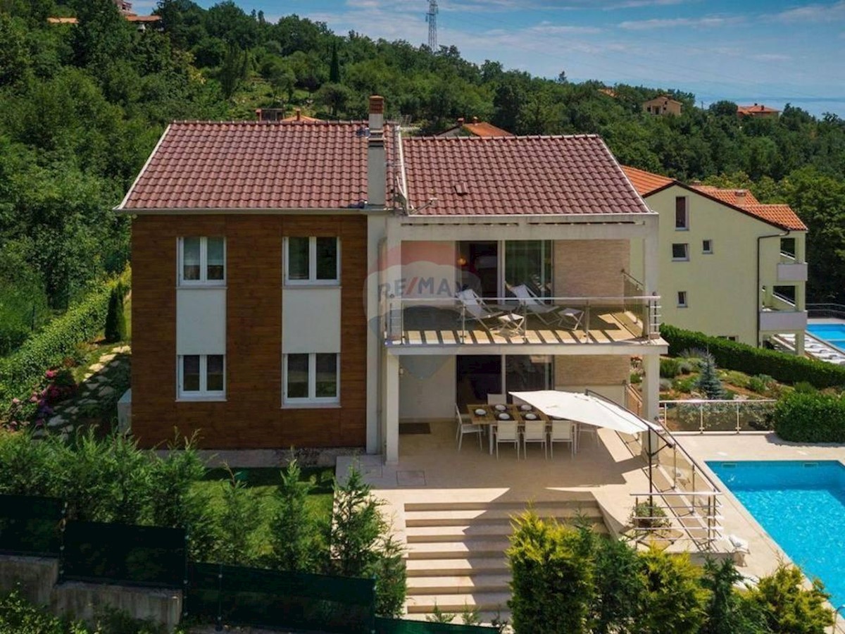 Villa Singola/Casa Vacanza Ičići, Opatija - Okolica, 275m2