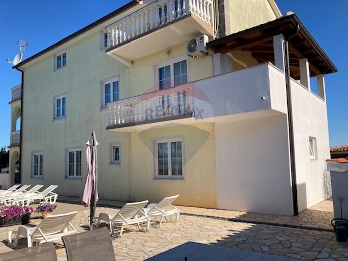 Villa Singola/Casa Vacanza Stranići kod Nove Vasi, Poreč, 478m2