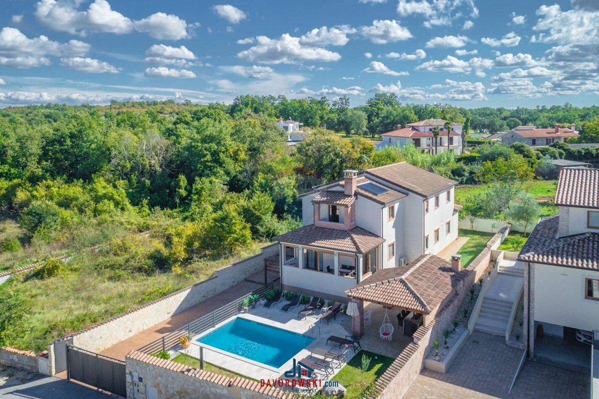 Villa Singola/Casa Vacanza Vržnaveri, Poreč, 290m2