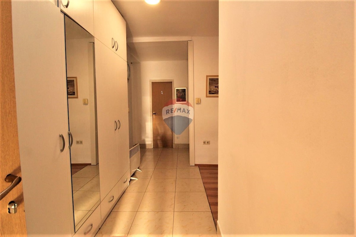 Appartamento Črnomerec, 292m2