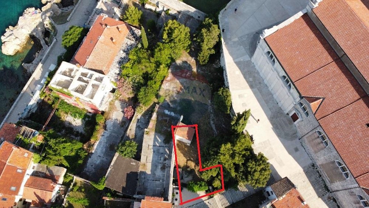 Terreno edificabile Rovinj, 144m2