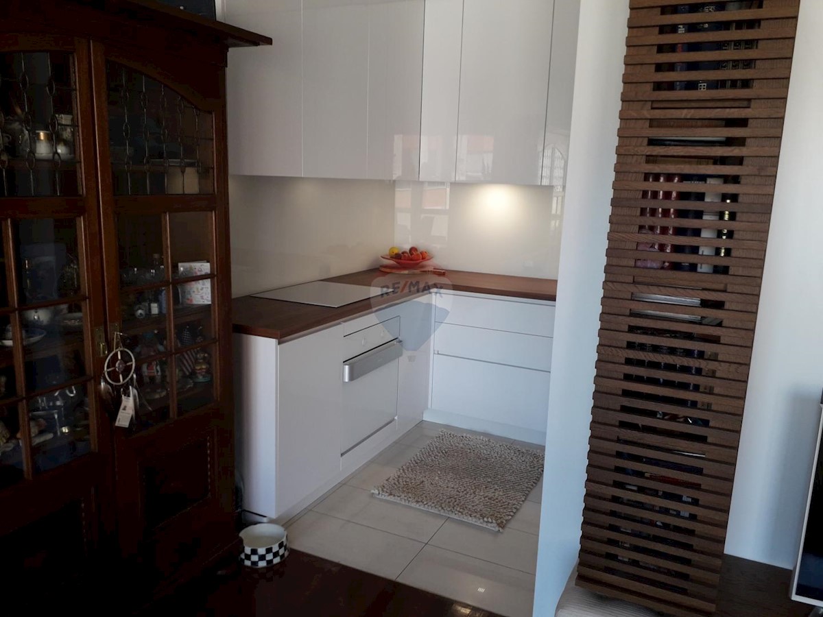 Appartamento Centar, Pula, 80,21m2