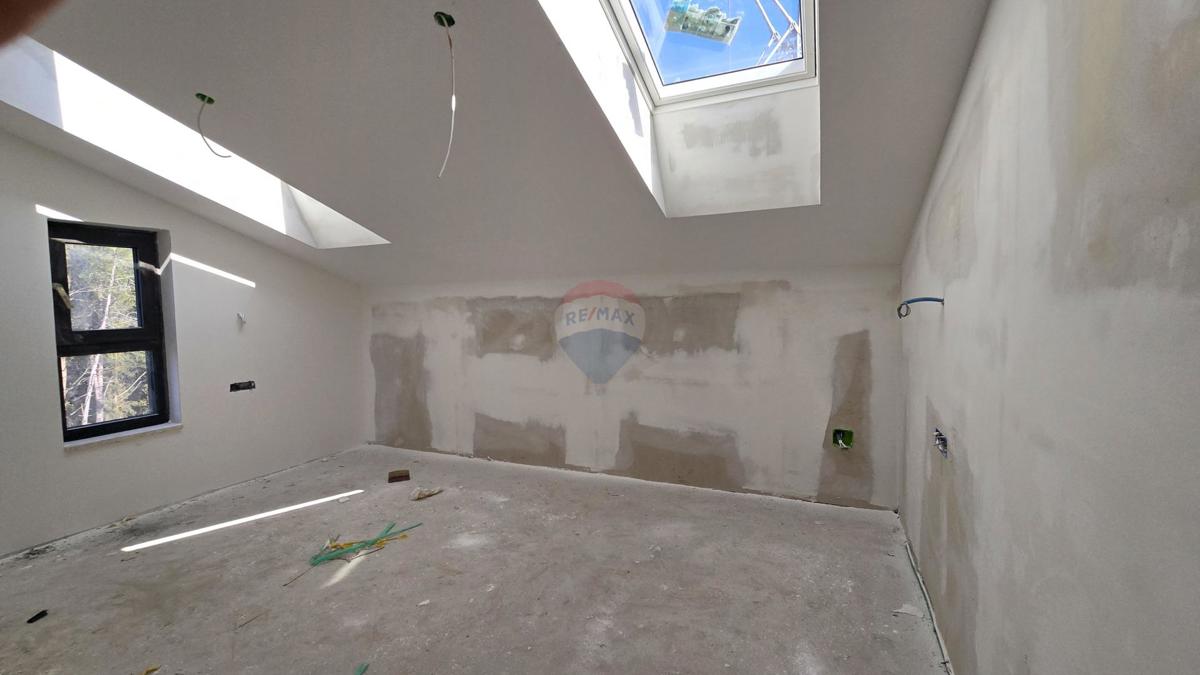 Rovigno, PENTHOUSE in nuova costruzione + garage + posto auto - vicino al mare - 172 m²