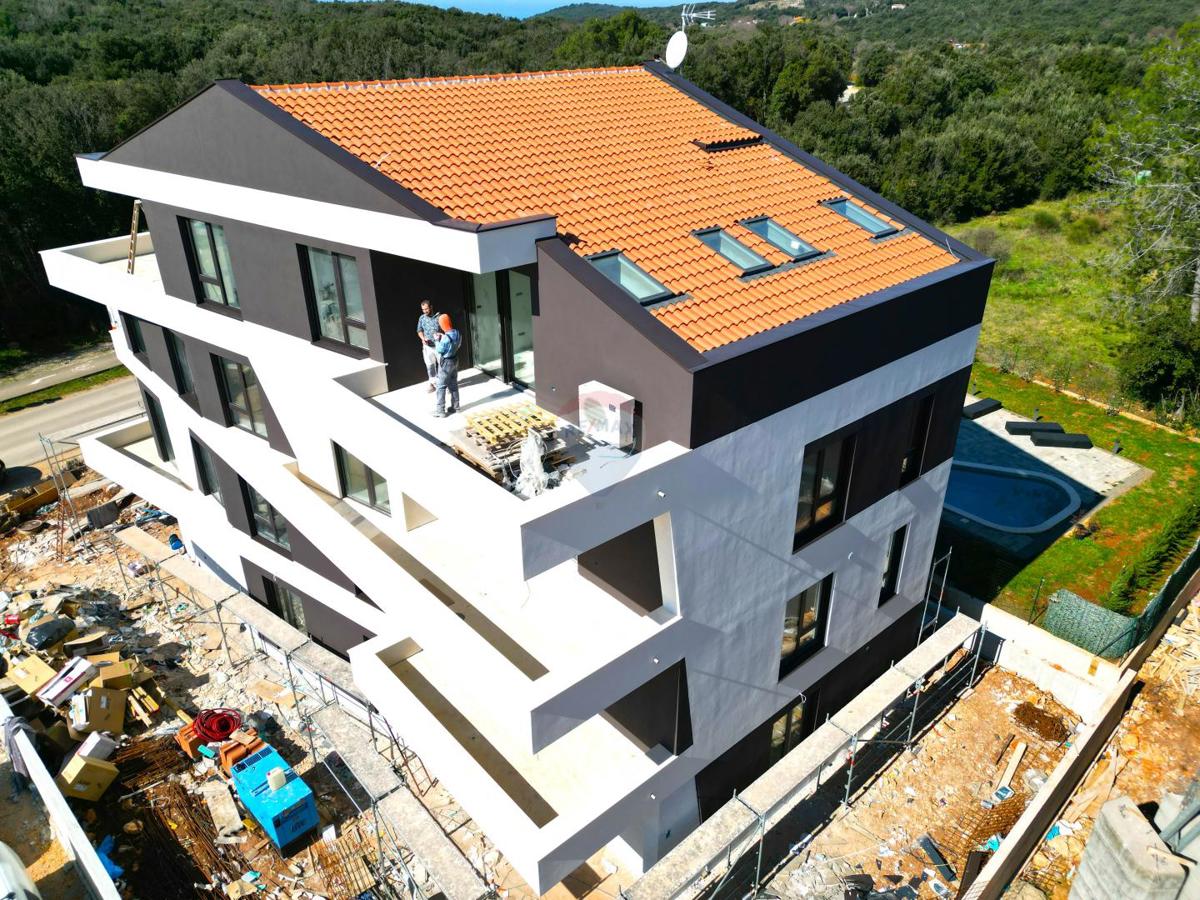 Rovigno, PENTHOUSE in nuova costruzione + garage + posto auto - vicino al mare - 172 m²