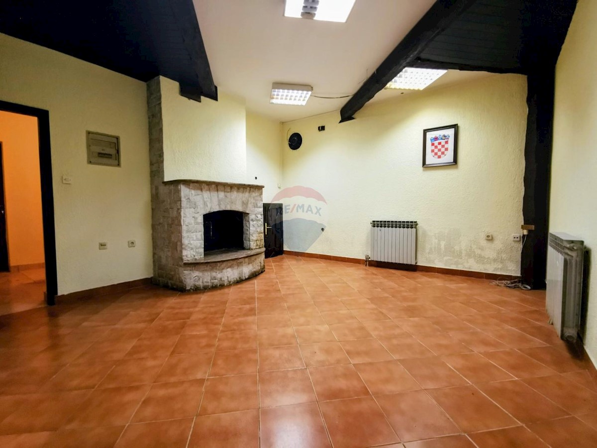 Attività commerciale, Kastav, 258m2