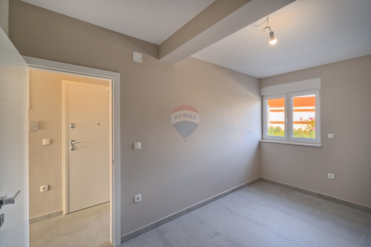 Appartamento Brodarica, Šibenik - Okolica, 131,69m2