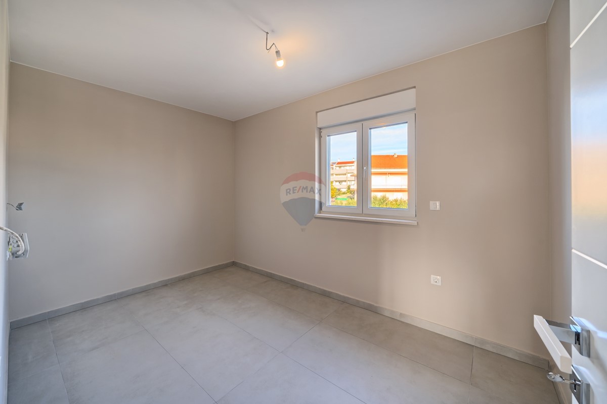 Appartamento Brodarica, Šibenik - Okolica, 131,69m2