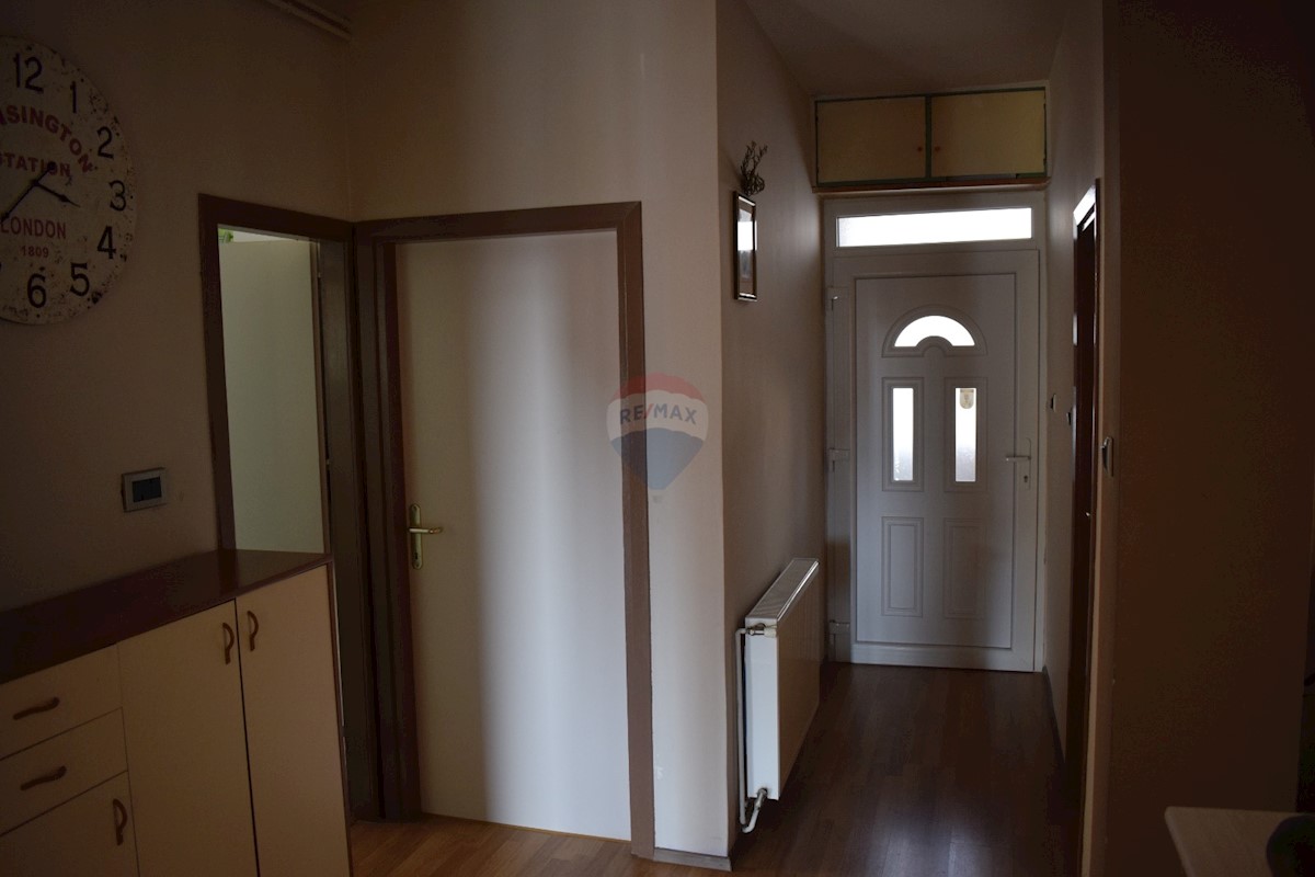 Appartamento Vidici, Šibenik, 105m2