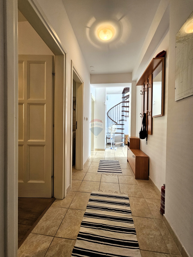 Appartamento duplex 89 m2, Rogoznica