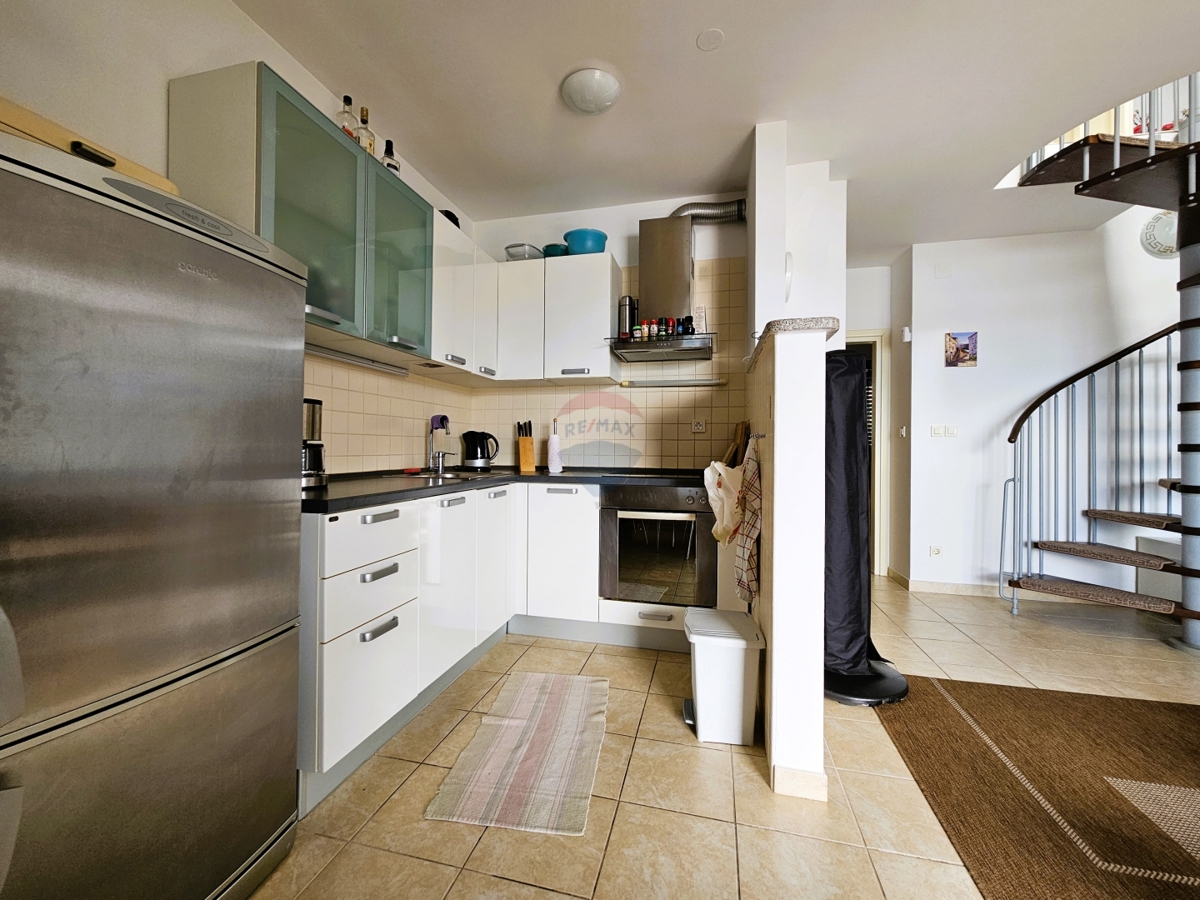 Appartamento duplex 89 m2, Rogoznica